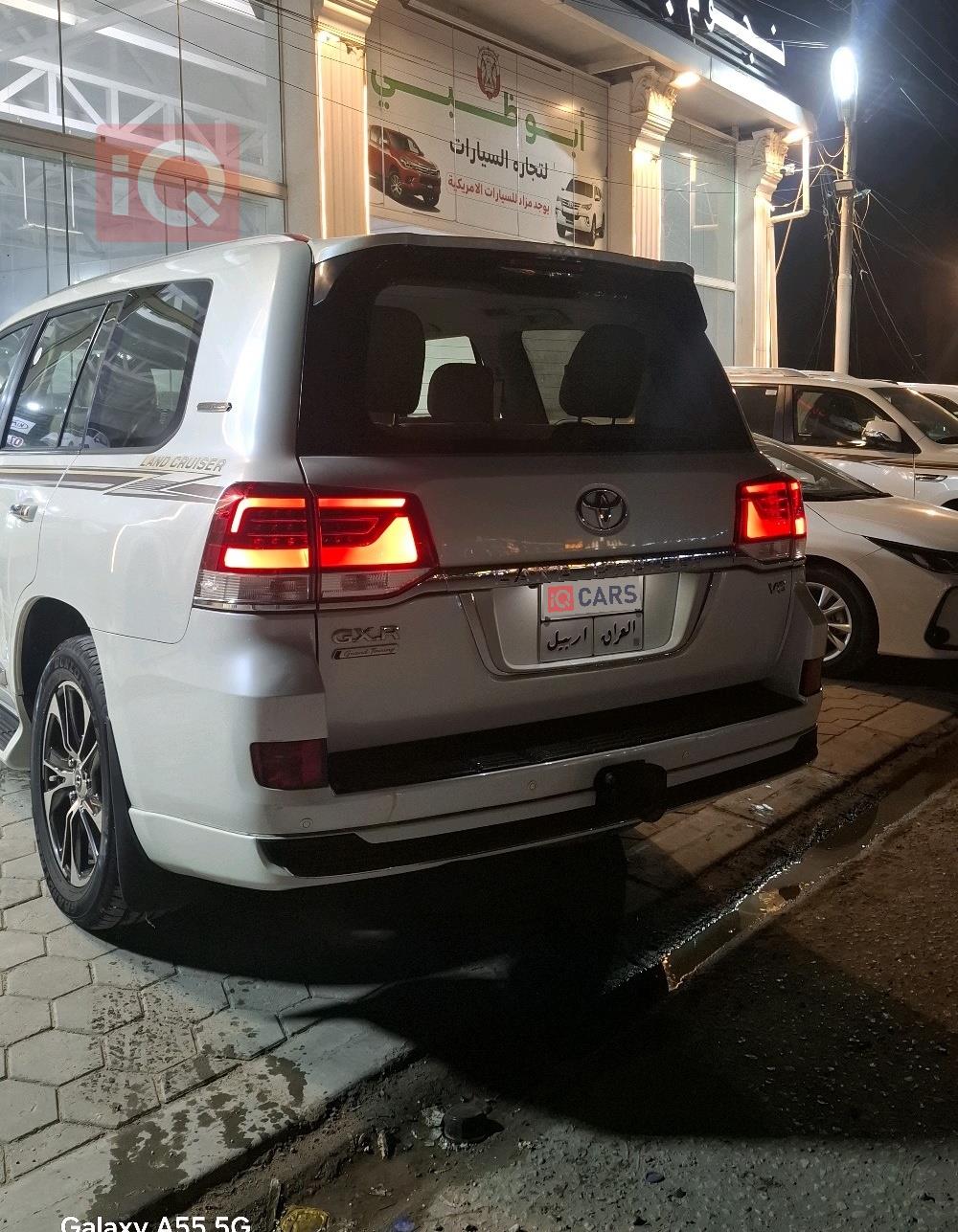 تويوتا لاندكروزر